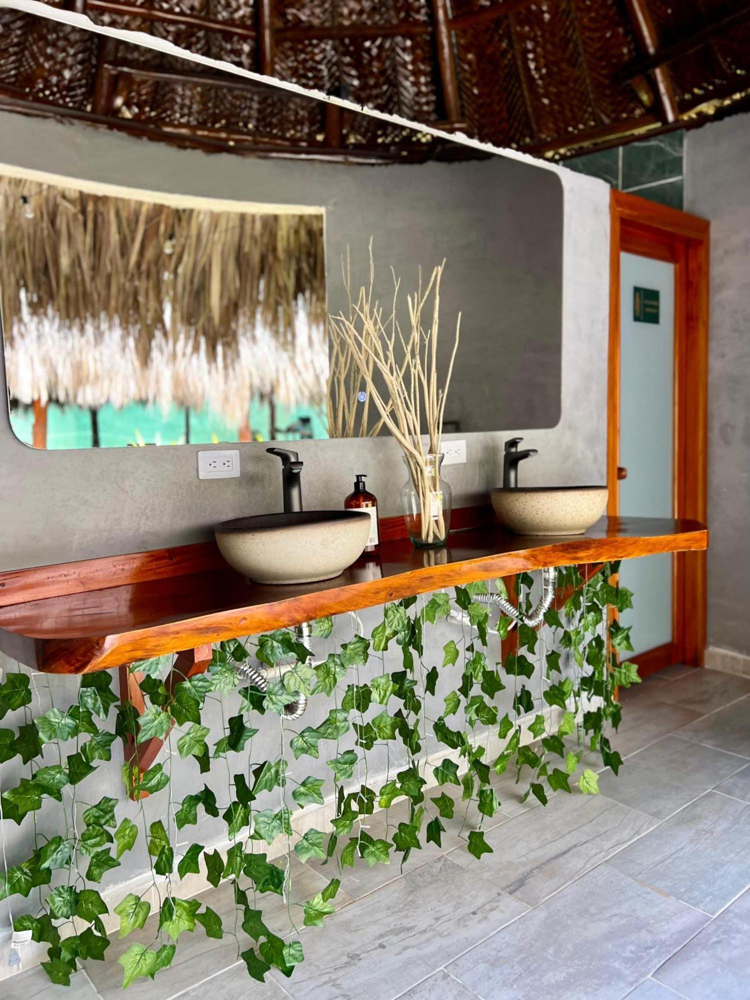 Zirwa Hotel Boutique - Dentro Del Parque Tayrona Ель-Зайно Екстер'єр фото